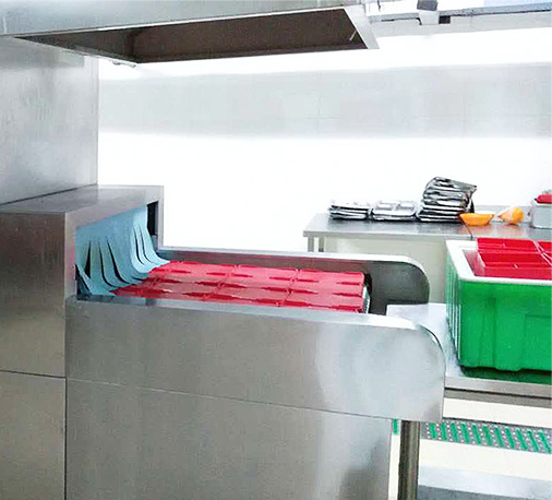 翔鷹自動洗碗機設計融合了現代科技及豐富的生產經驗