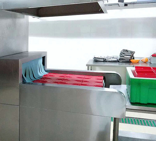 南京大學食堂中央廚房自動洗碗機-翔鷹中央廚房設備江蘇案例